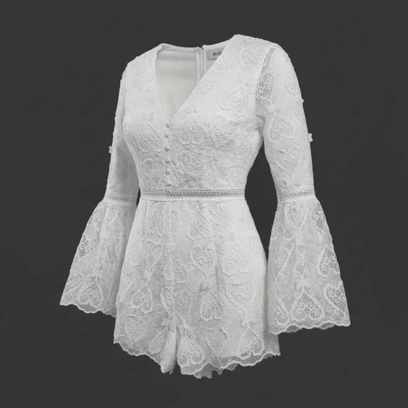 NWT Elliatt $318 Ivory Lace Romper Size small - Picture 3 of 9
